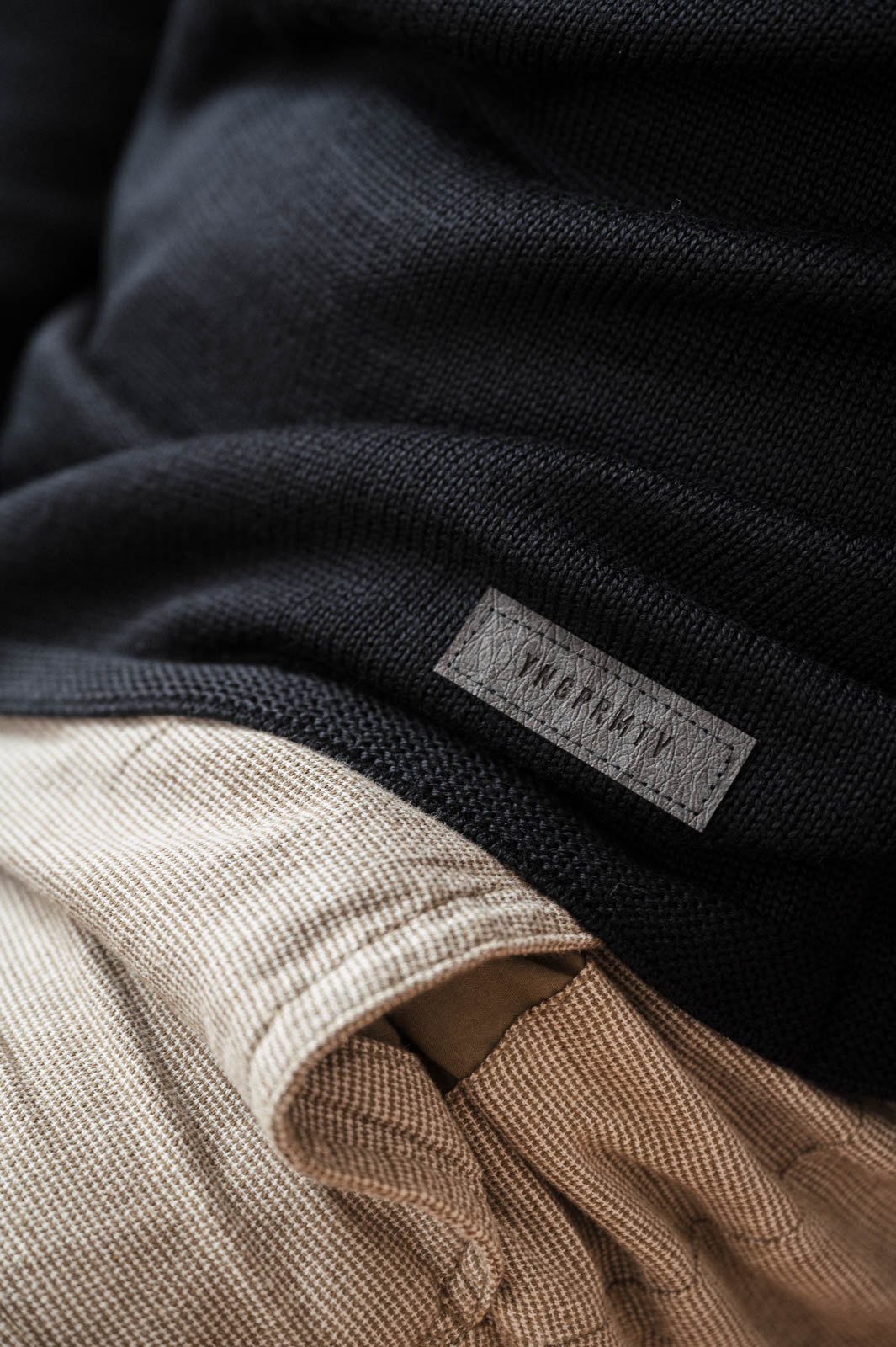 mikiny & svetry Shawn 2.0 black