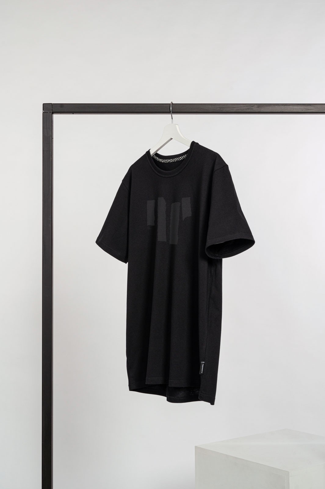 Pure YP edice Torn YP black