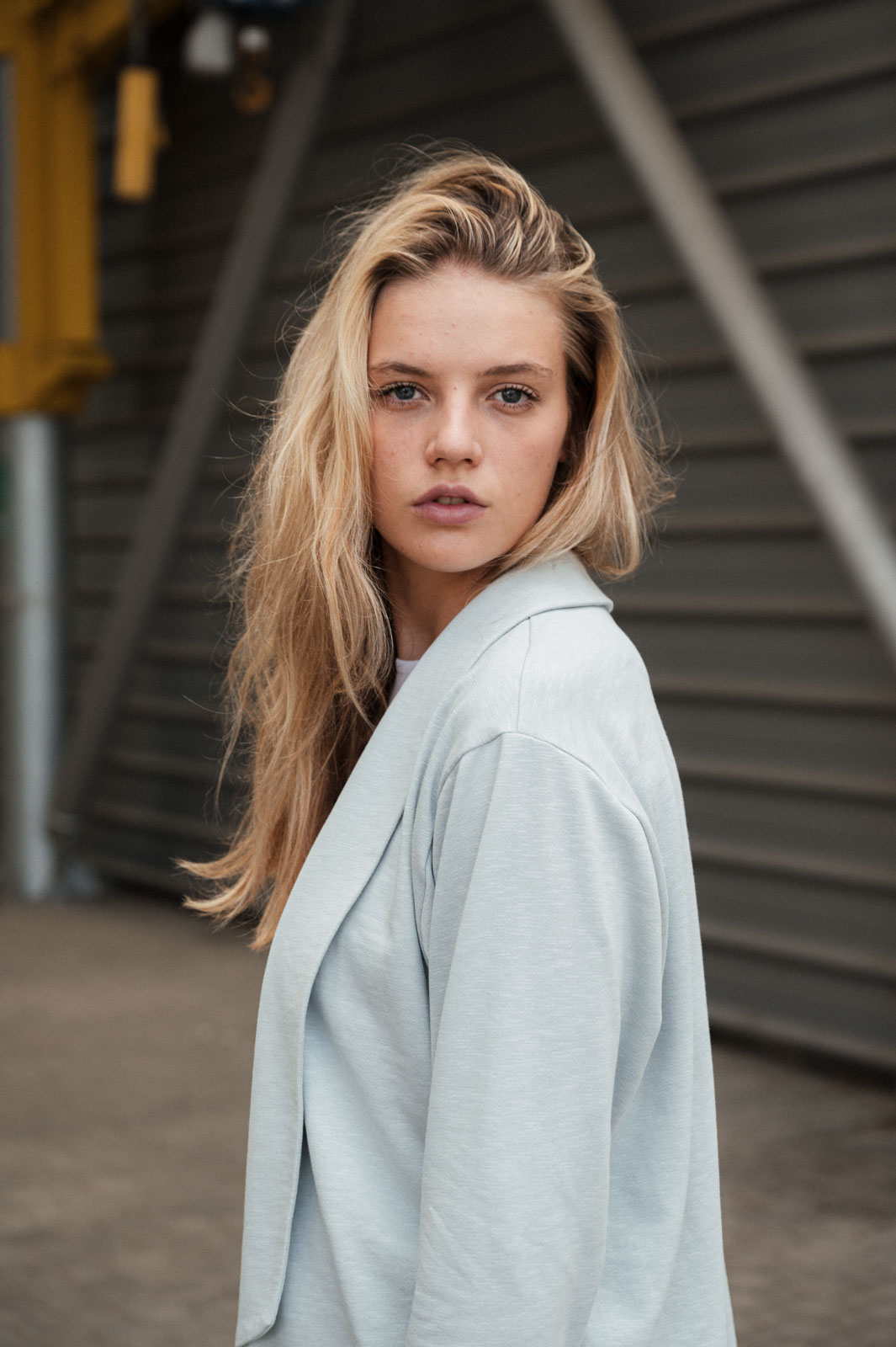 sweatshirt and rollneck Neha ice blue