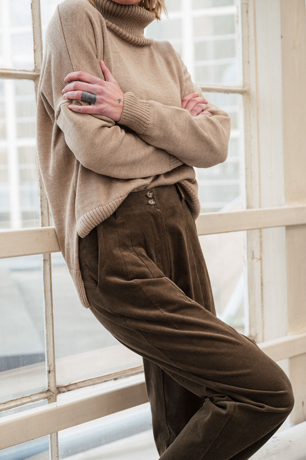 Kalhoty Laura cord Khaki manestr
