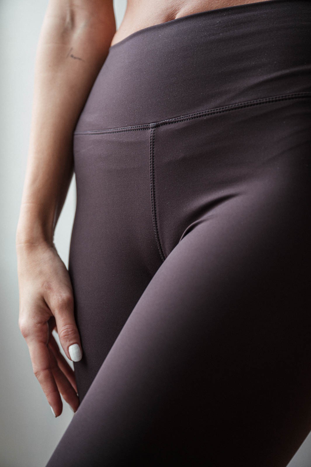 functional leggings Ines dark chocolate