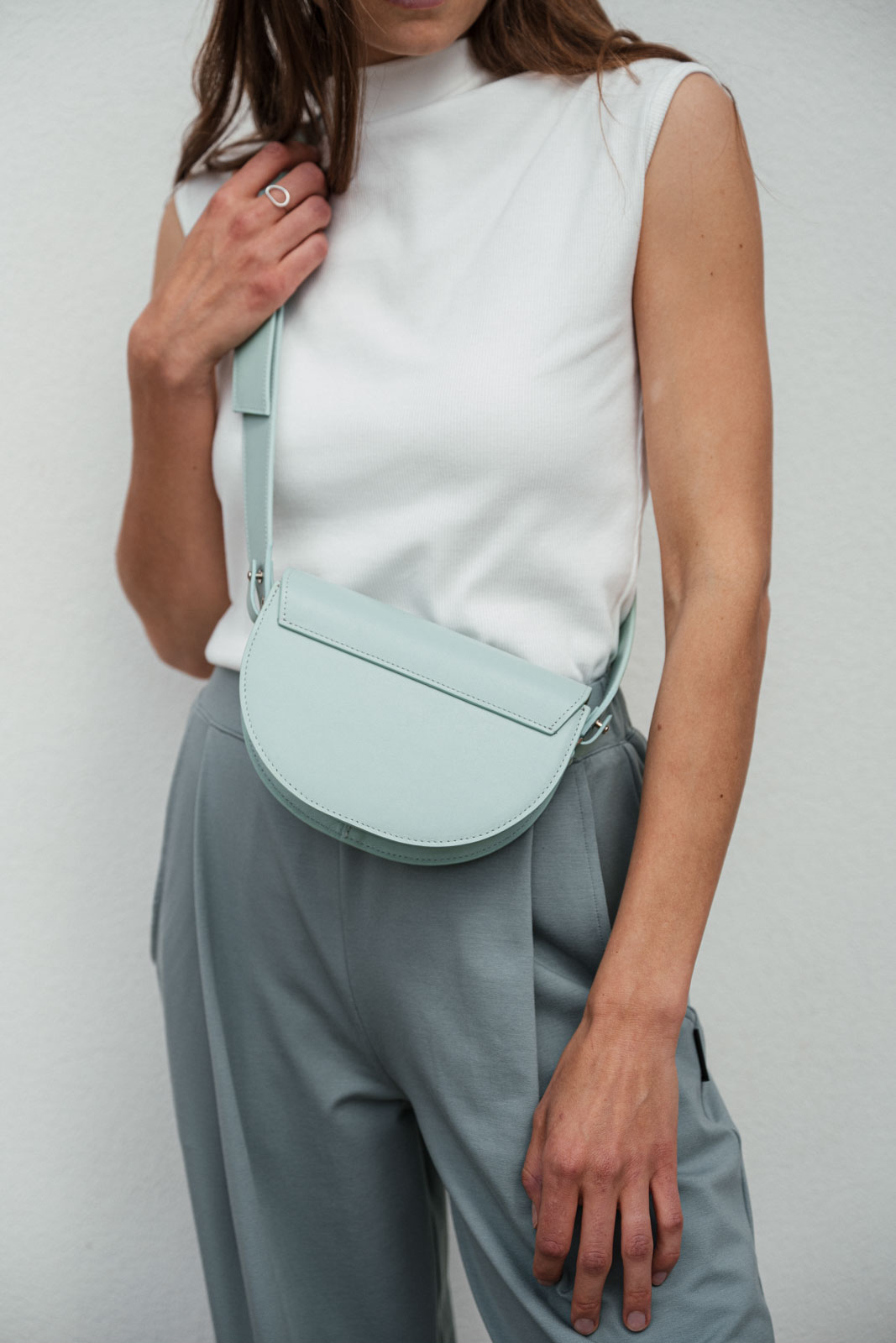trika a halenky Iris white