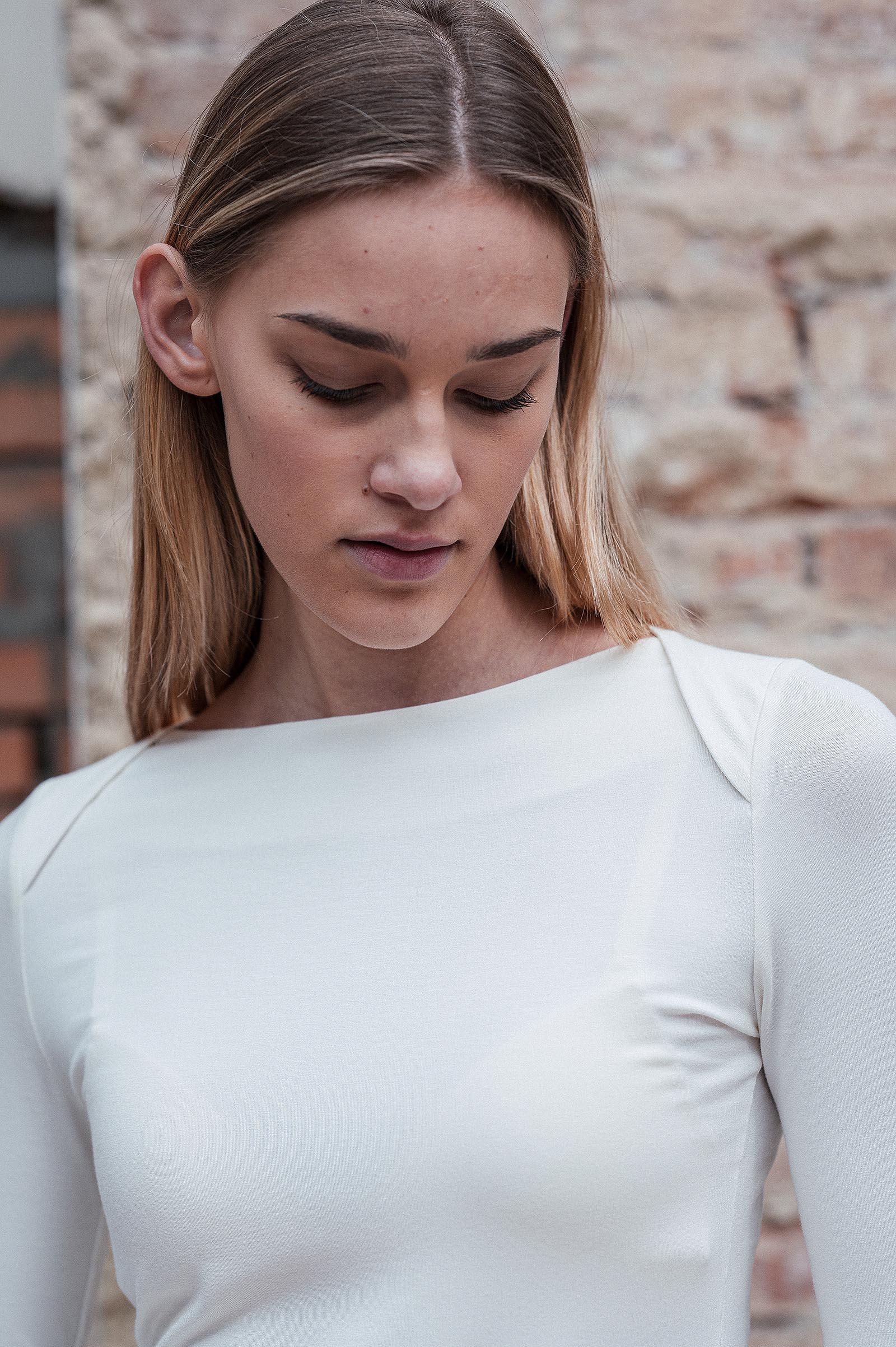 t-shirt and shirt Lotta cream