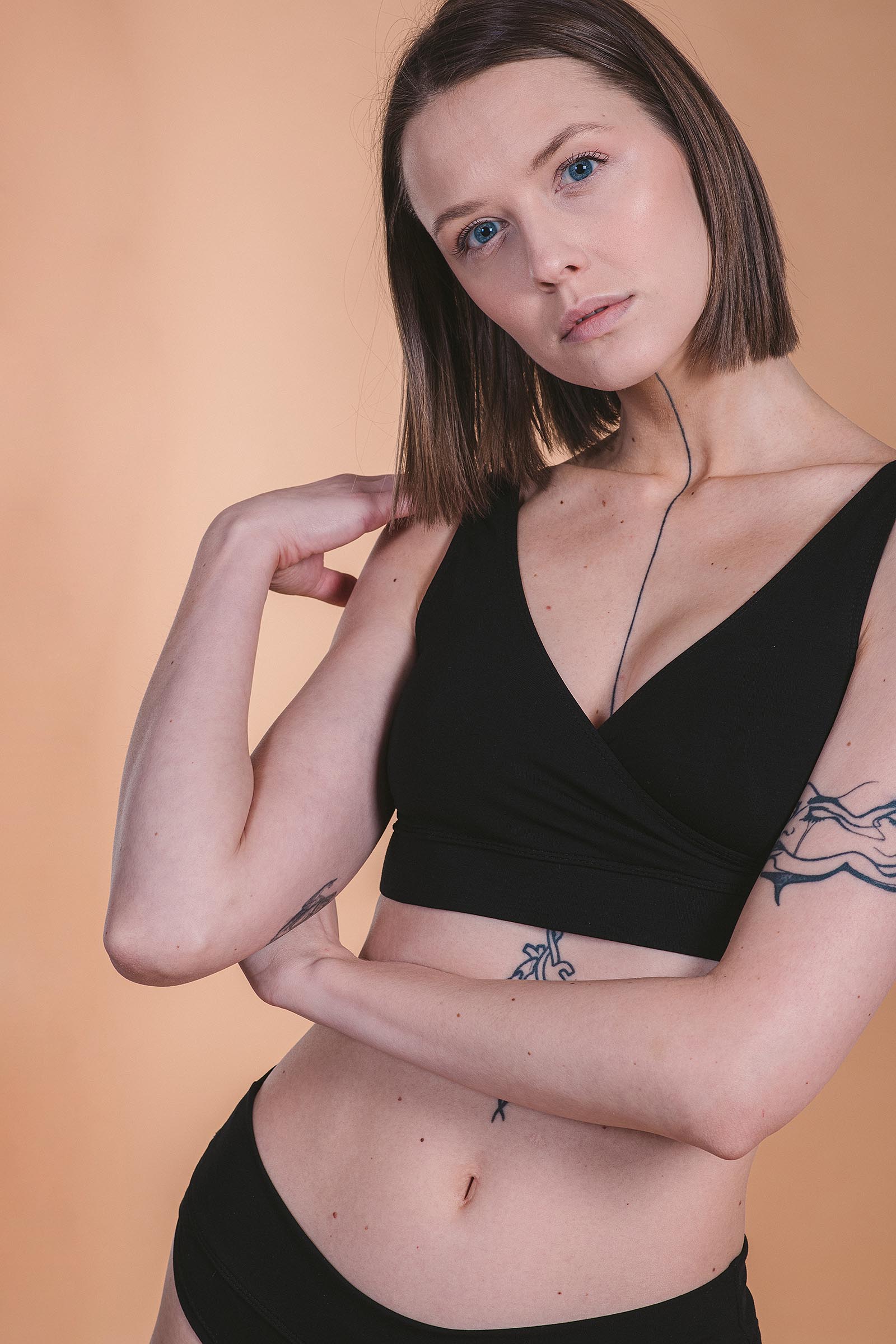 Dmsk top Kiara black