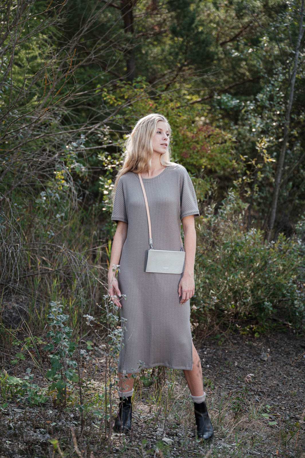 Dresses and skirts Catty taupe