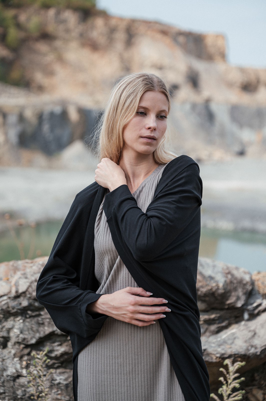 sweatshirt and rollneck Ronda black