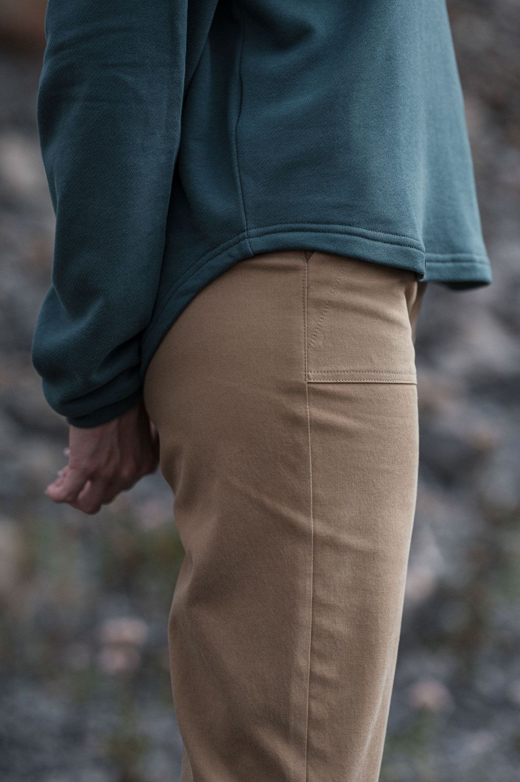 sweatshirt and sweathers Saga sage