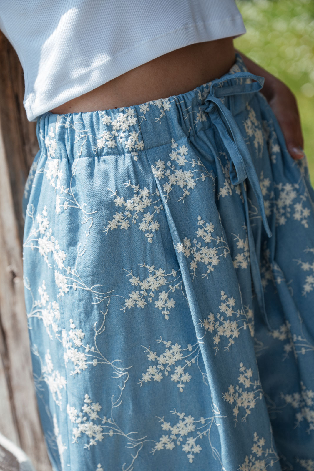 Dresses & skirts Nola blue embroidery jeans
