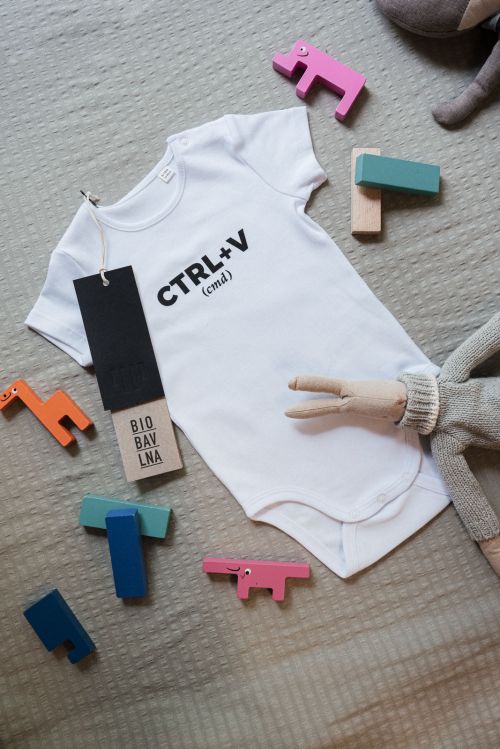 kids body Ctrl+v white