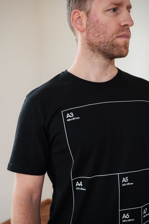 men t-shirt Format black