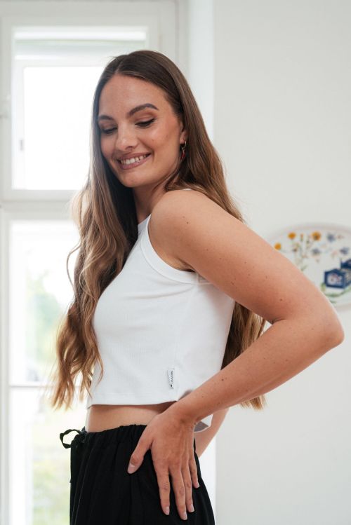 Trika Donna white