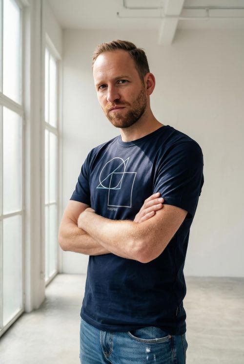 Pure YP edice Geometry navy