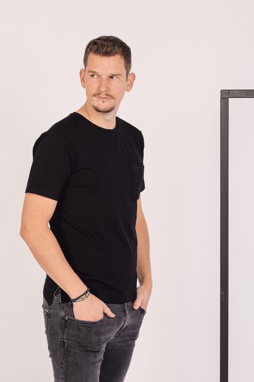 men t-shirt Franc black