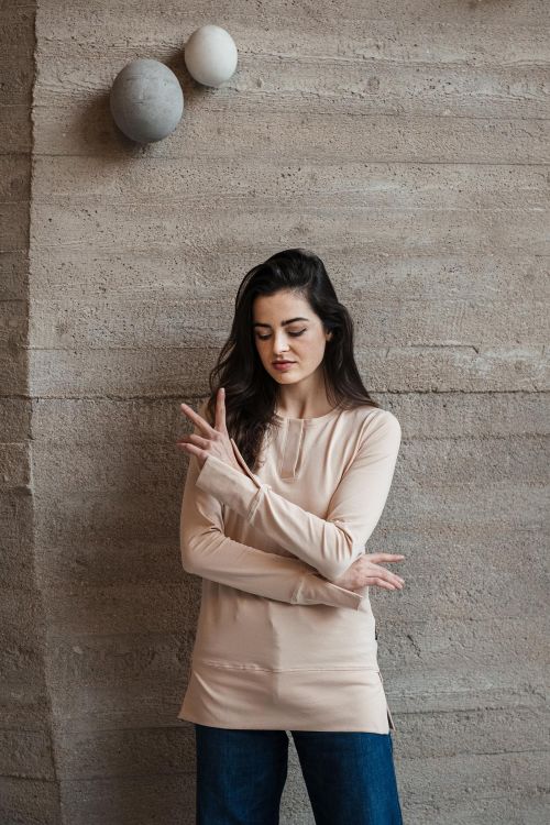 Tees Kasia nude